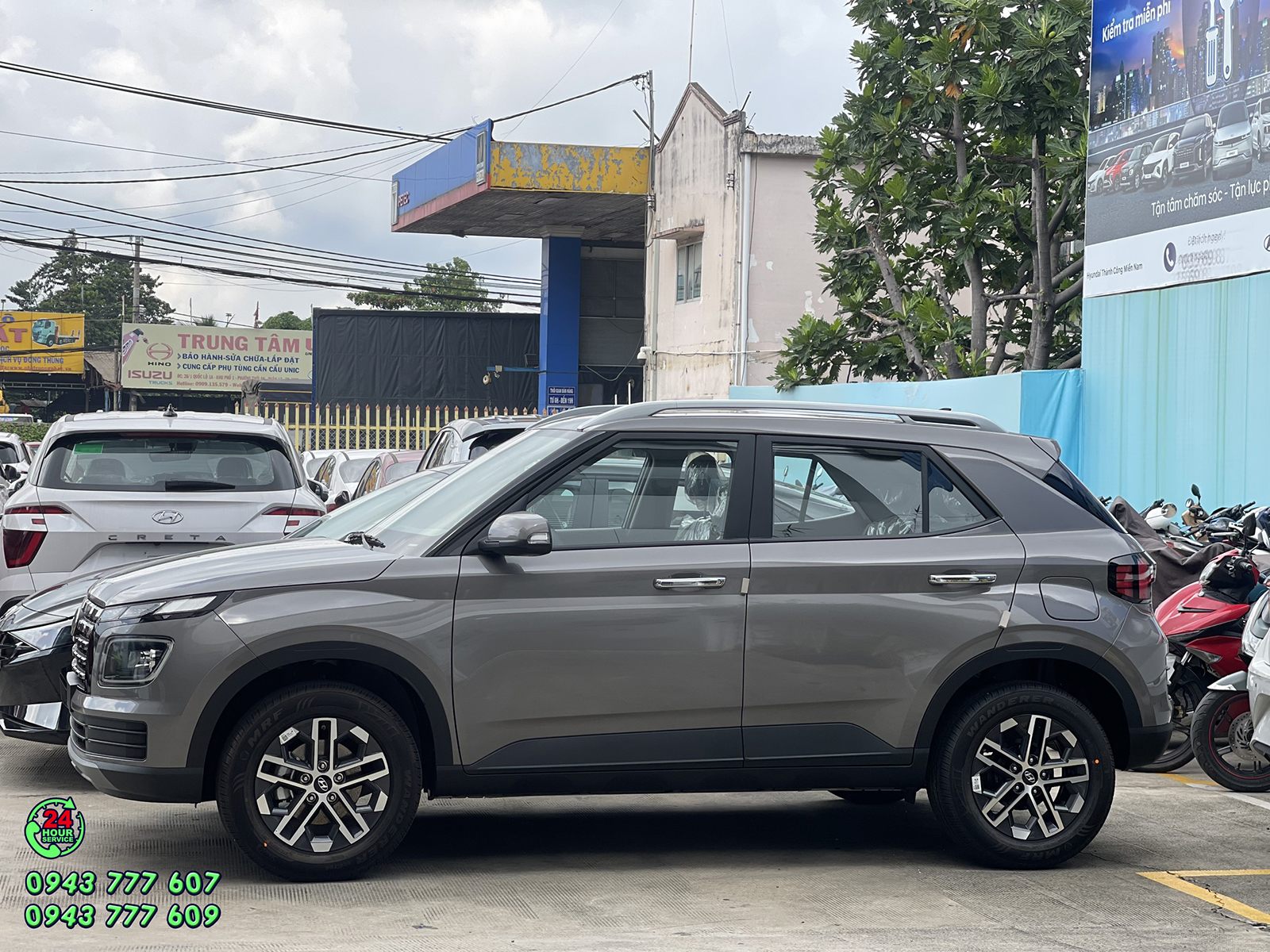 giá xe venue màu xám