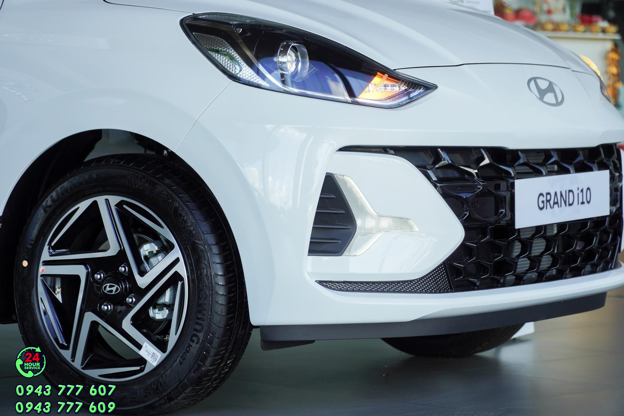 hyundai i10 màu trắng