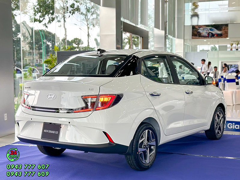 giá xe hyundai i10 sedan ngoại thất